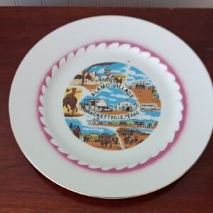 Vintage Alamo Village Plate